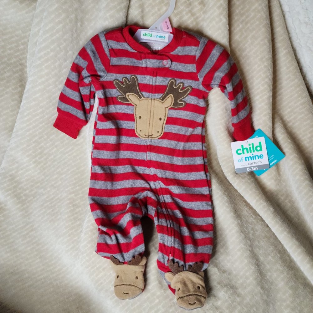 Child of mine By Caters Moose Jumpsuit Sleeper 0-3 moths New with tags